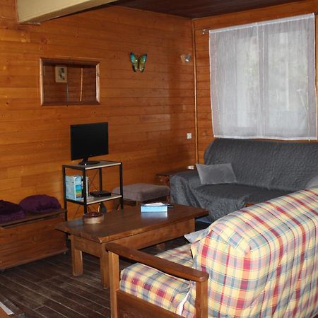 Maison De Charme Calme Entouree De Montagne Ussat Екстер'єр фото