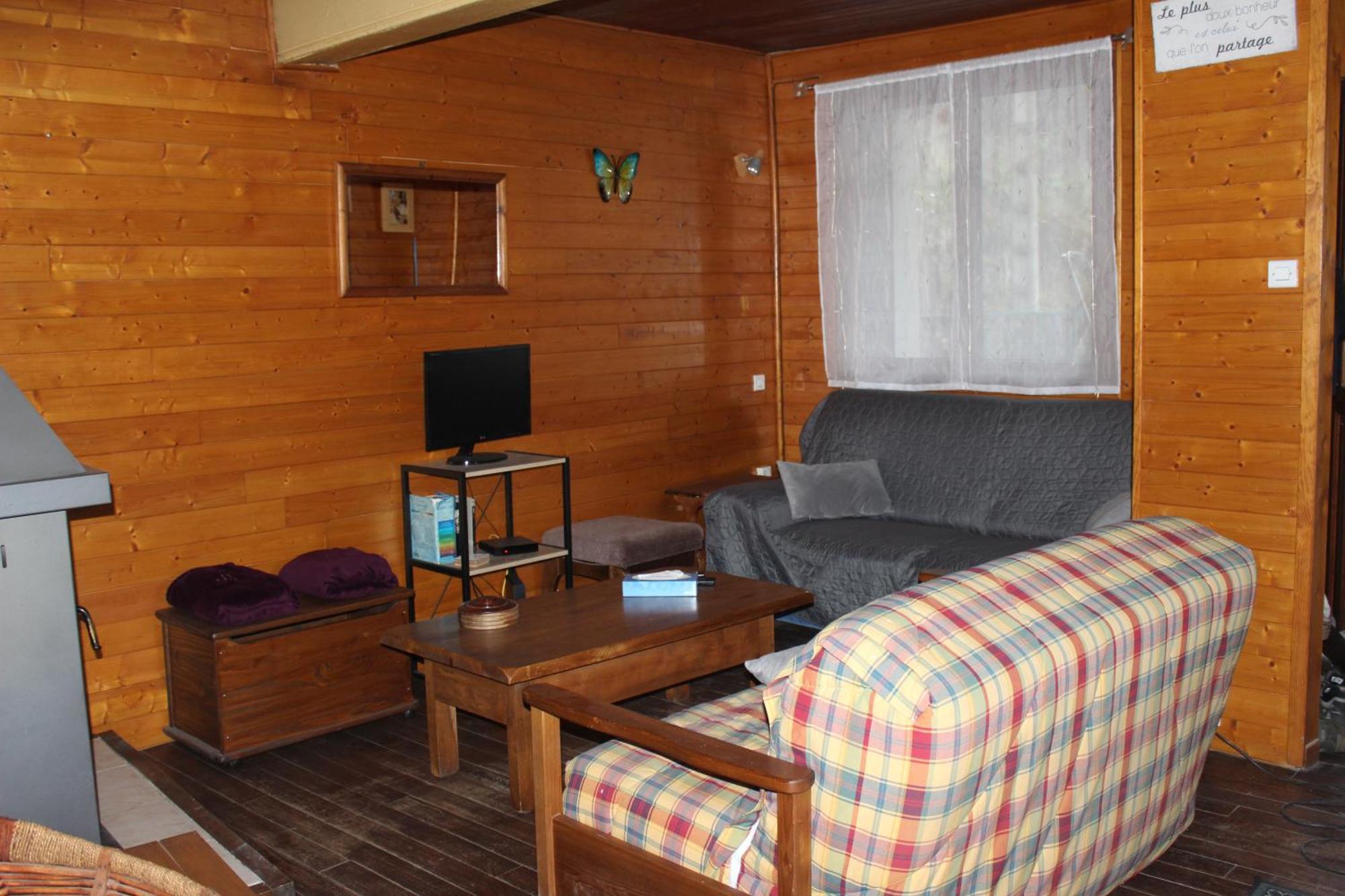 Maison De Charme Calme Entouree De Montagne Ussat Екстер'єр фото