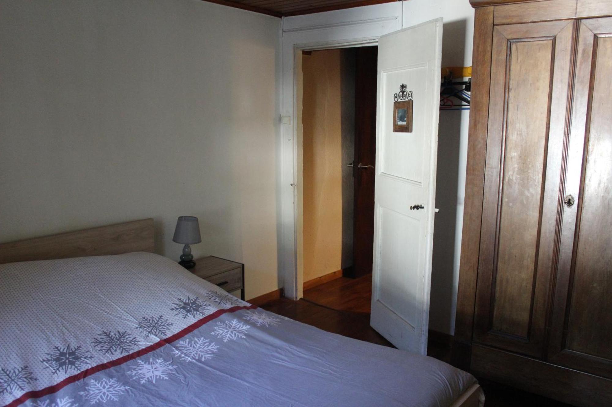 Maison De Charme Calme Entouree De Montagne Ussat Екстер'єр фото