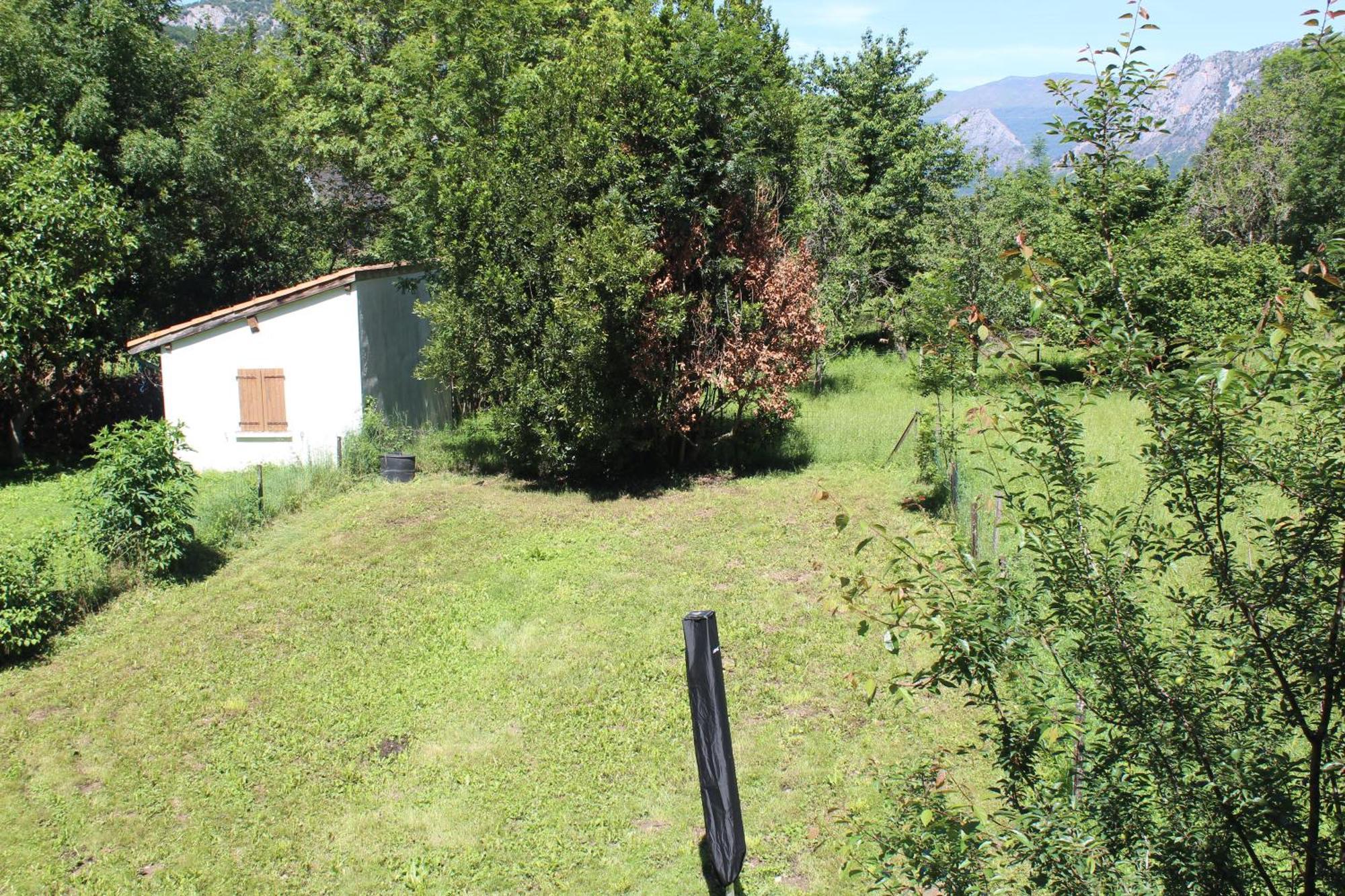 Maison De Charme Calme Entouree De Montagne Ussat Екстер'єр фото